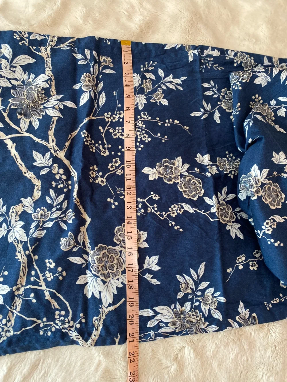 Eikei Egyptian cotton 2 floral print pillowcases/shams